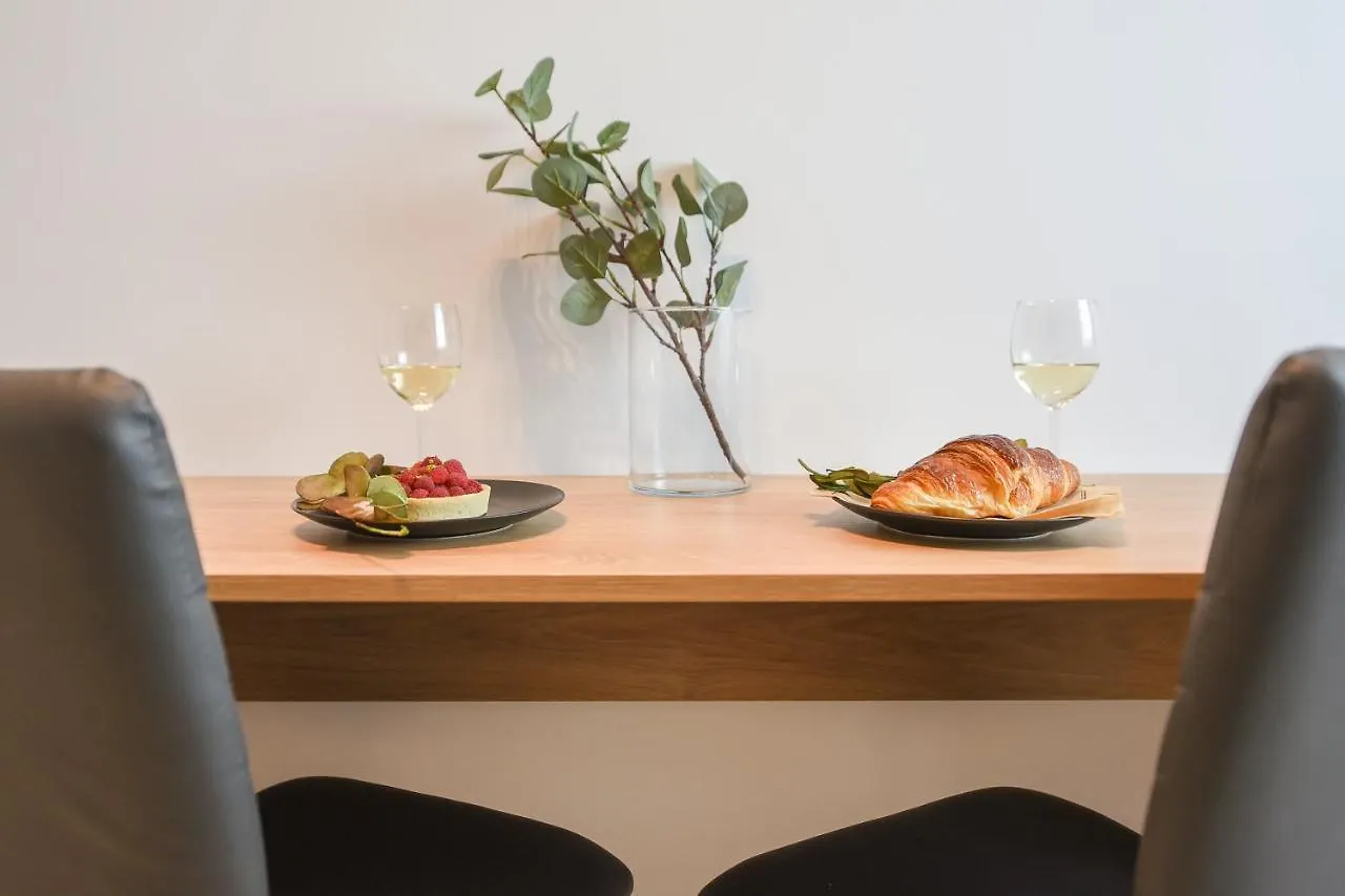 Eye Candy Romexpo 2-Bedroom With Free Parking Βουκουρέστι 0*,