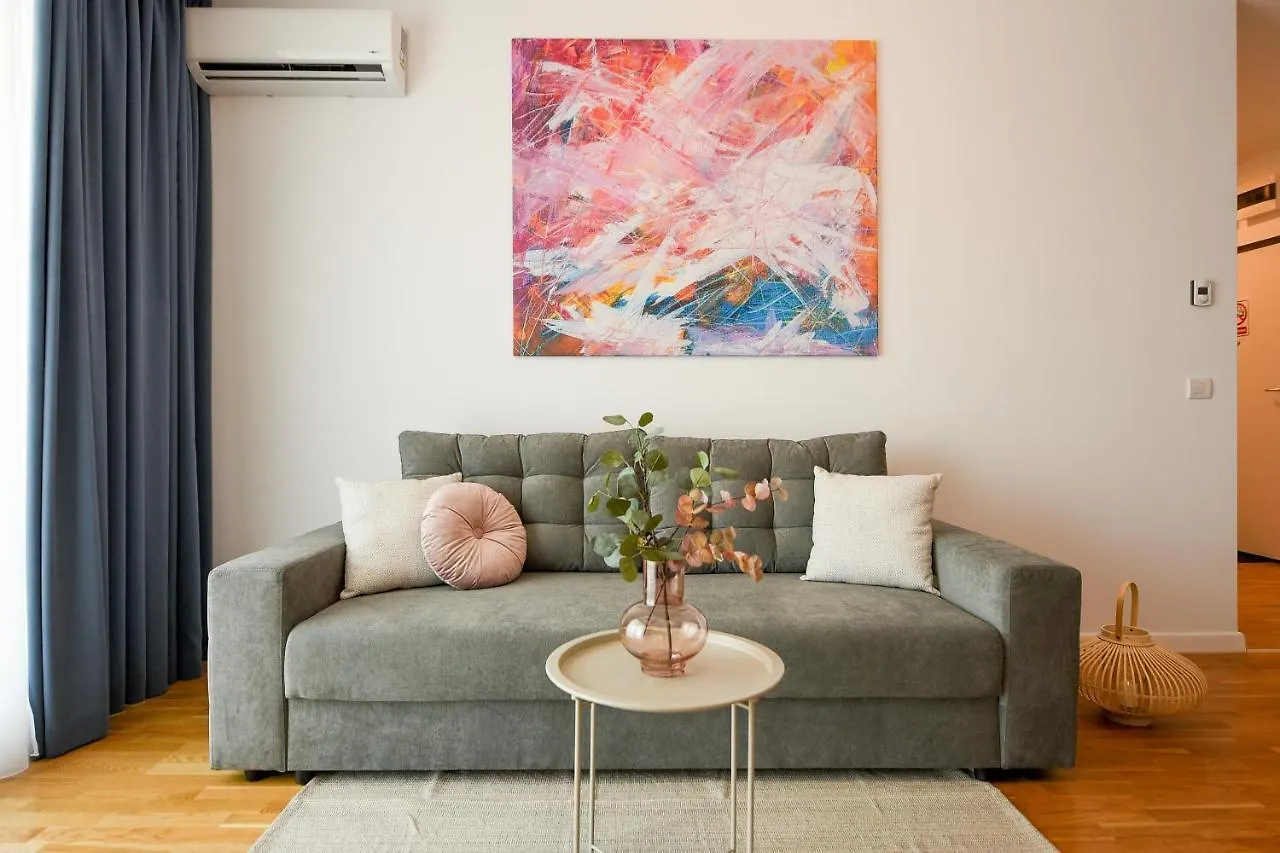 Apartment Eye Candy Romexpo 2-Bedroom With Free Parking Bucharest