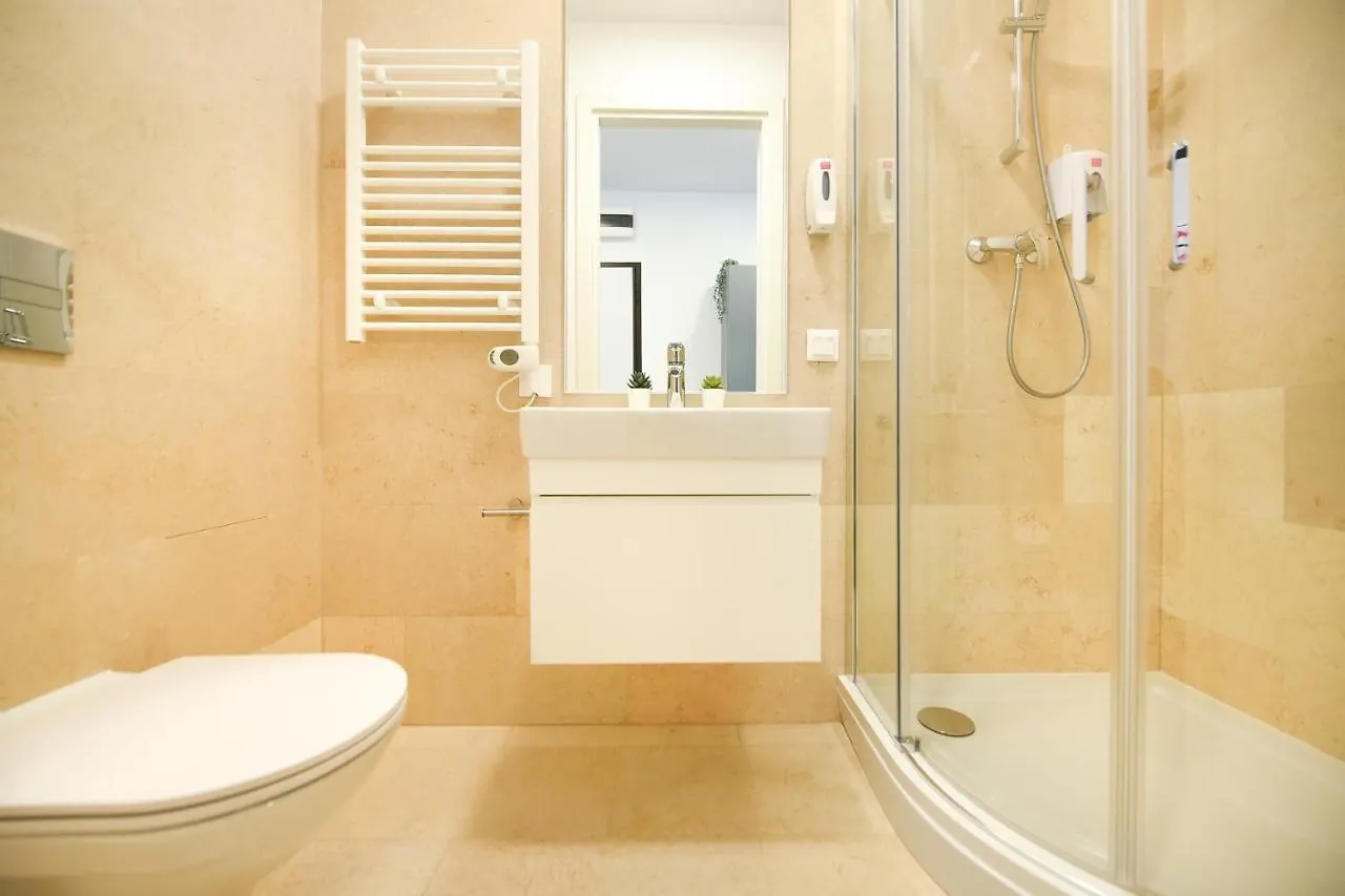Apartment Eye Candy Romexpo 2-Bedroom With Free Parking Bucharest